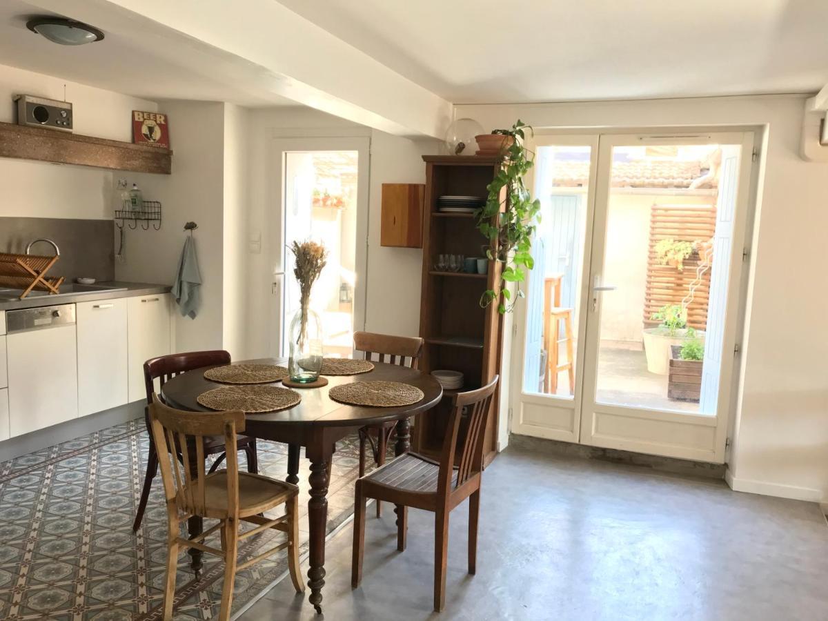 Appartement Climatise Avec Terrasse Carcassone Exterior photo
